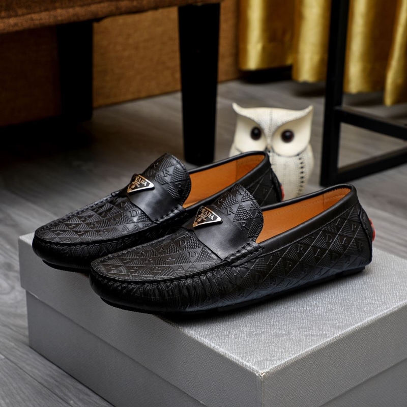 Pra*a leather shoes
